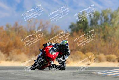 media/Jan-08-2022-SoCal Trackdays (Sat) [[1ec2777125]]/Turn 7 (1035am)/